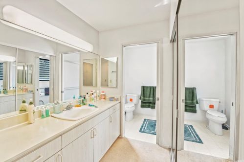 248 Elelupe Rd, Honolulu HI  96821-2209 exterior