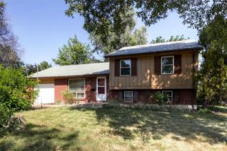 7626 Upham Ct, Arvada, CO 80003-2236