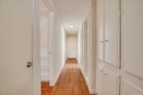 1927 Chateau Ave, Anaheim CA  92804-4409 exterior