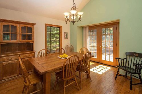11487 Alder Dr, Truckee CA  96161-2814 exterior