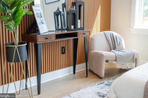 2302 Gordon St, Philadelphia PA 19132-4631 exterior