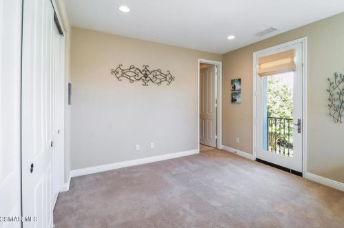 3961 Eagle Flight Dr, Simi Valley CA  93065-0222 exterior