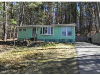 21 Holiday Shore Dr, Goffstown, NH 03046-4513