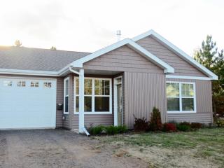 1601 Minnesota Ave, Duluth MN  55802-2431 exterior