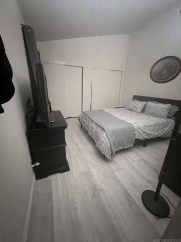 9925 Maya Linda Rd, San Diego, CA 92126-4140