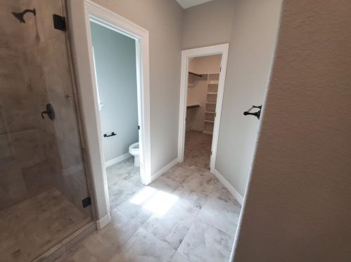 233 Shannon St, Angleton TX 77515 exterior