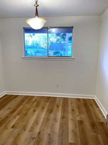 600 Plum St, Angleton TX  77515-5044 exterior