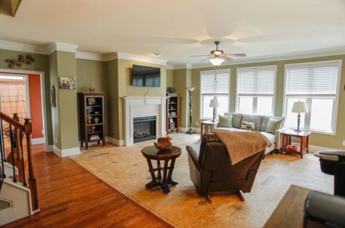 806 Low Fls Ct, Jefferson GA  30549-7943 exterior