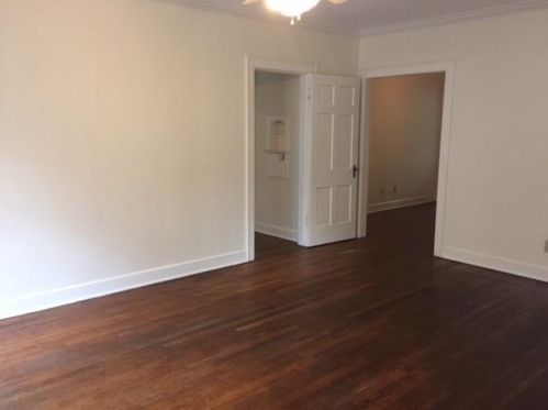2915 Beanna St, Austin, TX 78705-3207