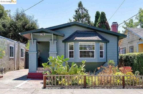 1428 67th St, Berkeley, CA 94702-2705
