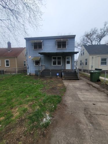 14751 Evers St, Dolton, IL 60419-2652