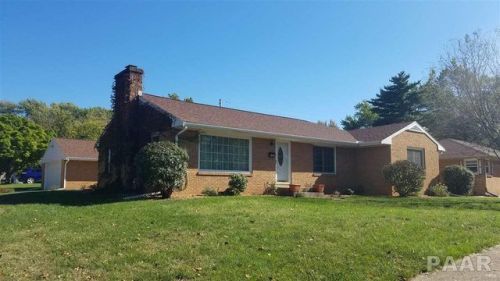 1420 11 St, Pekin IL  61554-2153 exterior