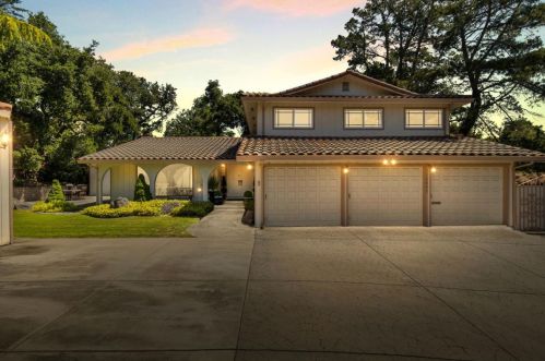 16995 Mira Vista Pl, Hayward, CA 94546-1035