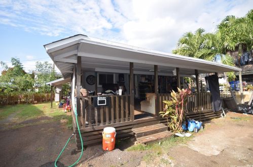 1432 Kamehameha Iv Rd, Honolulu HI  96819-2543 exterior