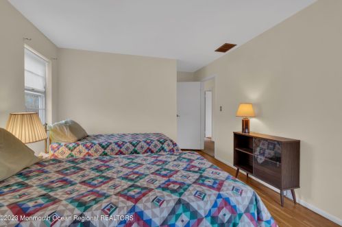 24 Brunswick Dr, Wall Township NJ  07731-1723 exterior