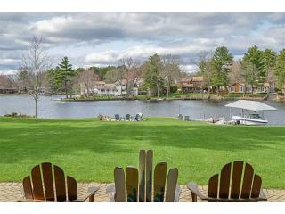 86 Wood Cove Dr, Coventry, RI 02816-6614