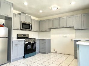 13135 Cactus Dr, Desert Hot Springs, CA 92240-5700