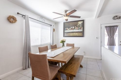 2418 Royal Ave, Simi Valley CA 93065-4759 exterior