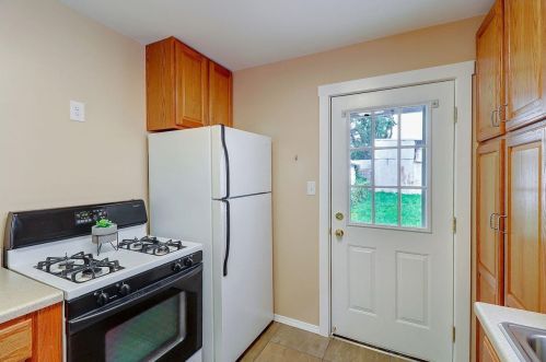 4610 Carter Ave, Cincinnati OH  45212-2506 exterior