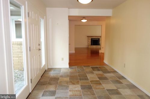 108 Dempsey Ave, Princeton NJ  08540-3412 exterior