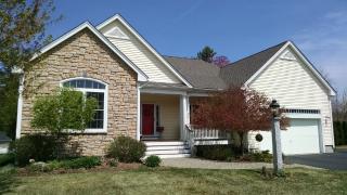 19 Serotta Ave, Nashua, NH 03062-1047