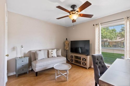 1801 Kensington Dr, Carrollton TX 75007-2463 exterior