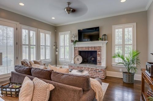 1045 Peninsula Xing, Evans GA  30809-4330 exterior