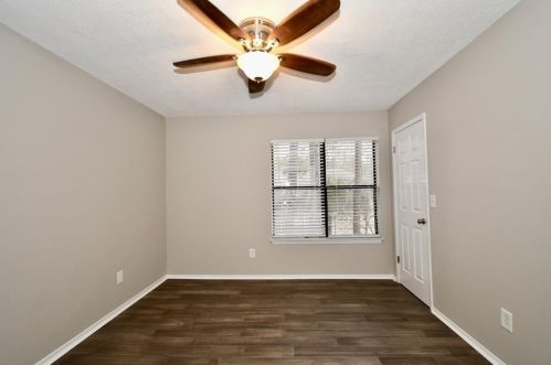 1516 Huntingdon Chase, Atlanta GA  30350-4976 exterior