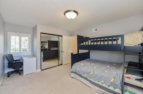 51 Sunlight, Irvine CA  92603-3740 exterior