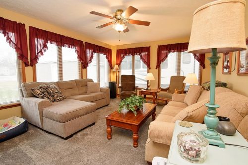 5541 Meissen Dr, Springfield OH  45502-8878 exterior