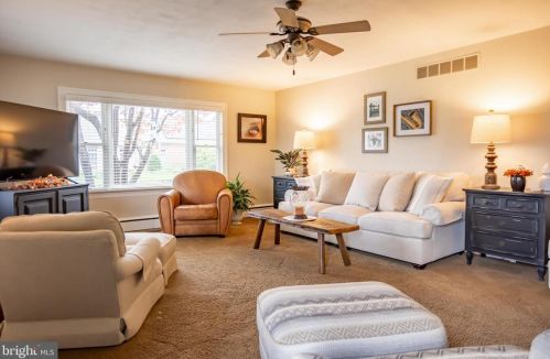 221 Clearview Rd, Hanover PA 17331-1311 exterior