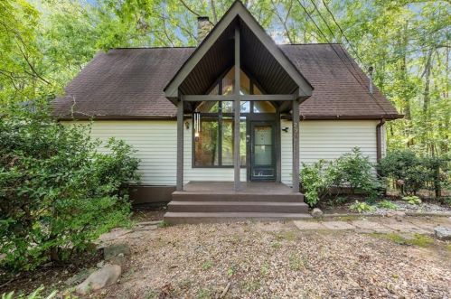 291 Mount Scenic Dr, Cleveland, GA 30528-5726