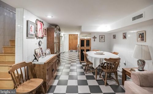 1915 13 St, Philadelphia PA  19148-2202 exterior