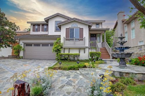 1238 Coach House Ct, Fullerton, CA 92831-1053