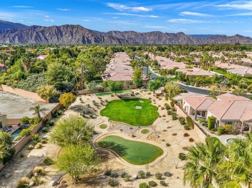 81830 Seabiscuit Way, La Quinta CA  92253-8949 exterior