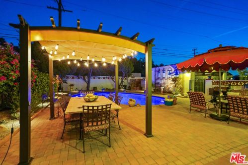 1250 Ethel St, Glendale CA  91207-1824 exterior