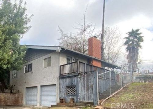 222 El Rio Ave, Modesto, CA 95354-1422
