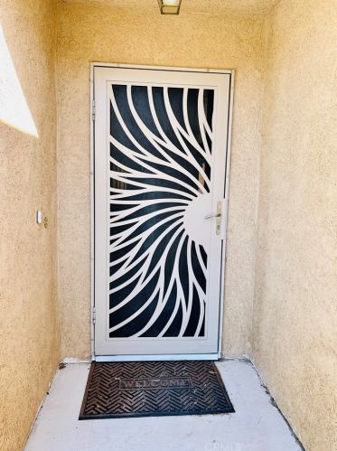 17949 Stevens St, El Mirage, CA 92301-2288