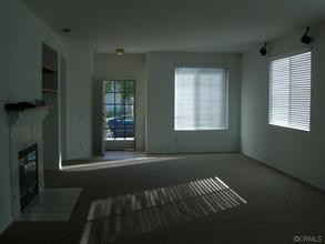 5137 Mission Rock Way, Riverside, CA 92509-6885
