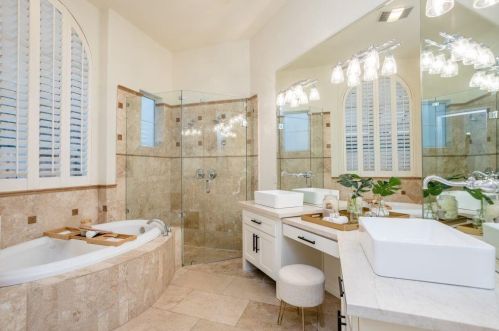 903 Carriage Hl Blvd, Conroe TX  77384-3618 exterior