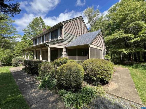 3690 Country Ln, Charlottesville, VA 22903-7636