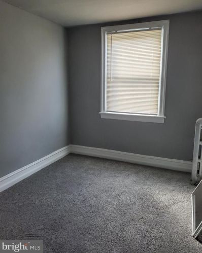 5341 Lindbergh Blvd, Philadelphia PA  19143-5829 exterior