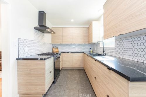 4217 Boston Ave, Glendale CA  91214-2411 exterior