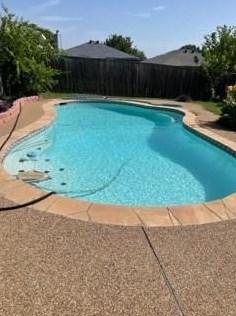 8128 Broken Arrow Rd, Fort Worth TX  76137-1291 exterior