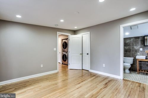 1511 Delmont Ln, Silver Spring MD 20912-7036 exterior