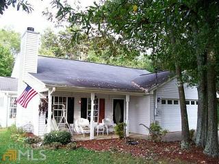 6024 Hulsey Rd, Clermont, GA 30527-1700