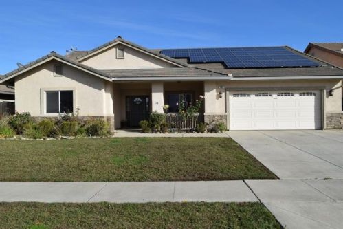 280 Seminole Way, Lemoore, CA 93245-3817