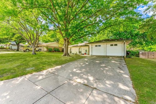 6424 Trl Lk Dr, Fort Worth TX  76133-1247 exterior