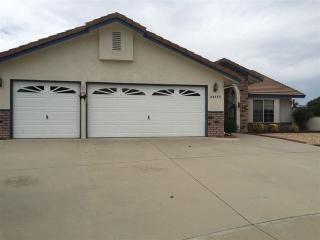 26465 Lore Heights Ct, Hemet, CA 92544-1500