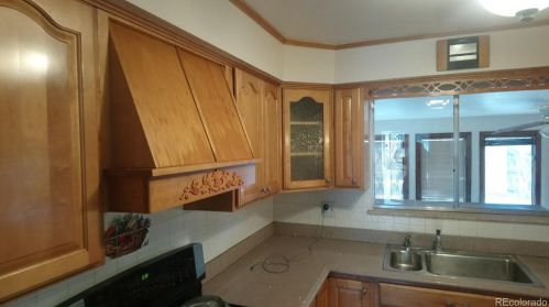 6500 Nevada Pl, Denver, CO 80224-1316